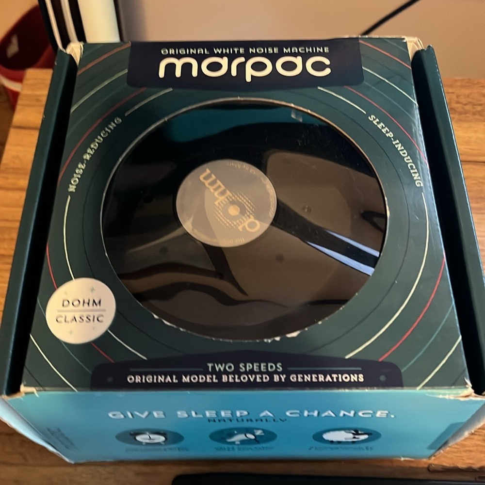 Yogasleep Dohm Classic (Black) The Original White Noise Machine
